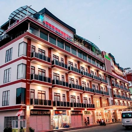Green Rose Hotel Batam Exterior photo