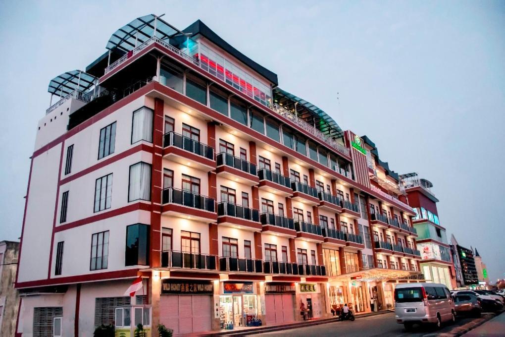 Green Rose Hotel Batam Exterior photo