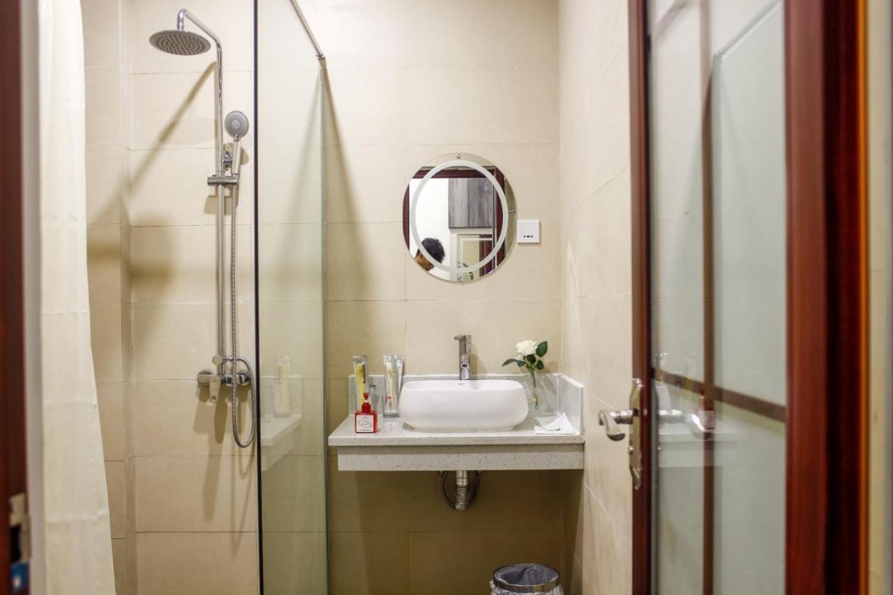 Green Rose Hotel Batam Exterior photo